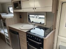 2017 COMPASS KENSINGTON 586 4.jpg